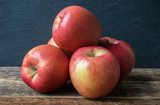 Apples Braeburn