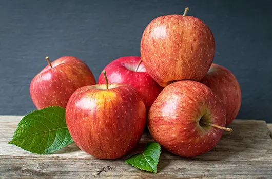 Apples Cameo