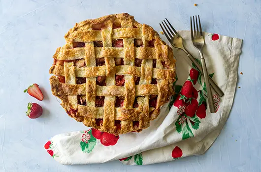 Strawberry Rhubarb Pie